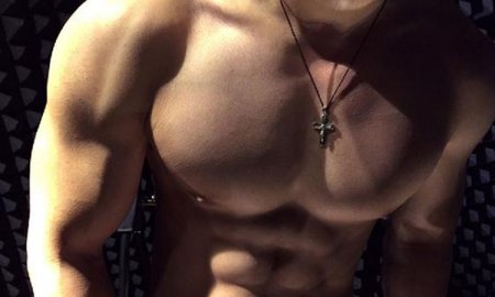 Top Chest Workouts to Build Muscle: Effective Exercises for a Stronger Chest